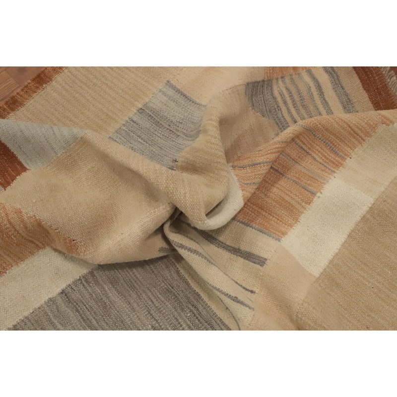 Hand Woven Southwestern Wool Beige Geometric Area Rug - 8' 0'' X 4' 10''