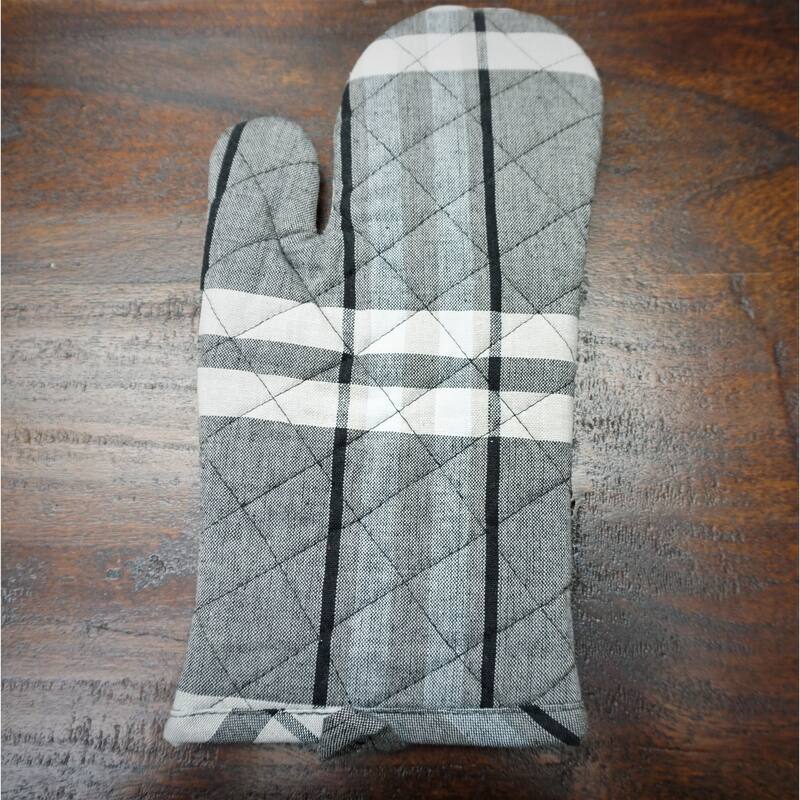 Home & Manor Kitchen Chef Gray Oven Mitt