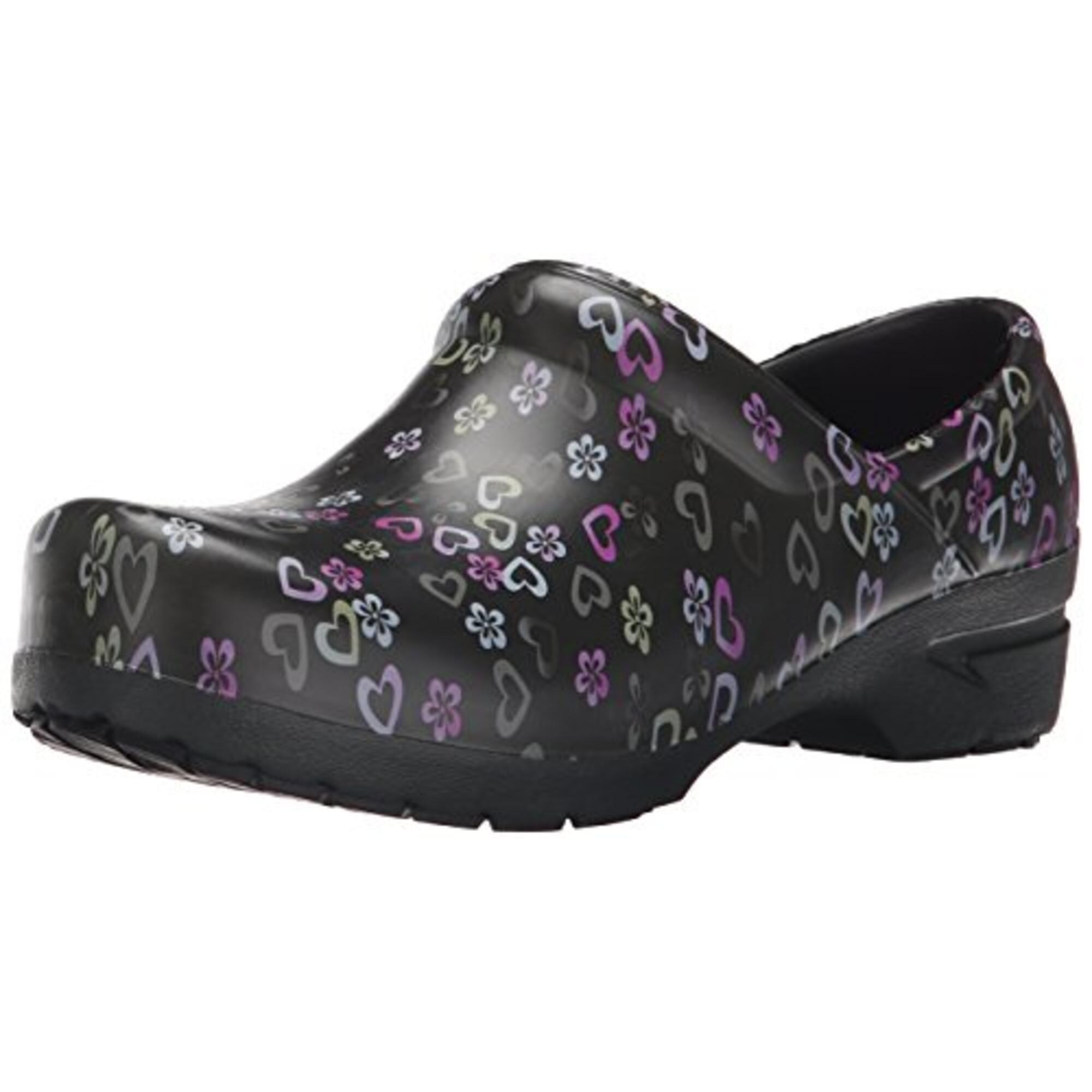 dance clogs