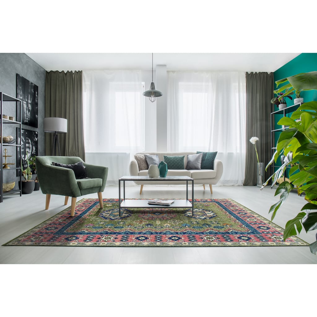 Hand-Knotted Wool Green / Light Fuchsia Traditional Classic Collection Rug - Timeless Elegance and Superior Craftsmanship