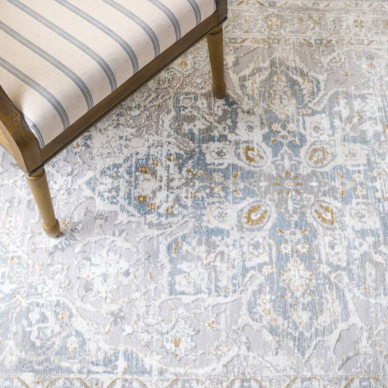 Martha Stewart by SAFAVIEH Annelinde Rug