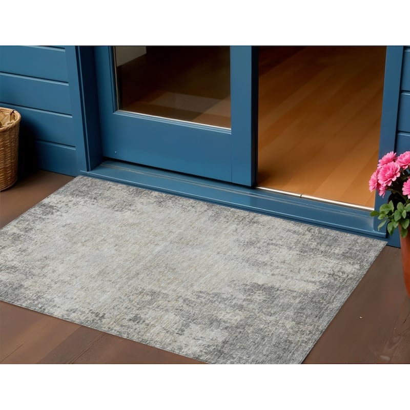 HomeRoots Abstract Transitional Rectangle Outdoor Rug - 3' x 5'