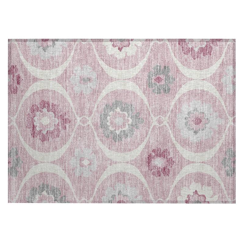Machine Washable Indoor/ Outdoor Chantille Floral Geo Rug