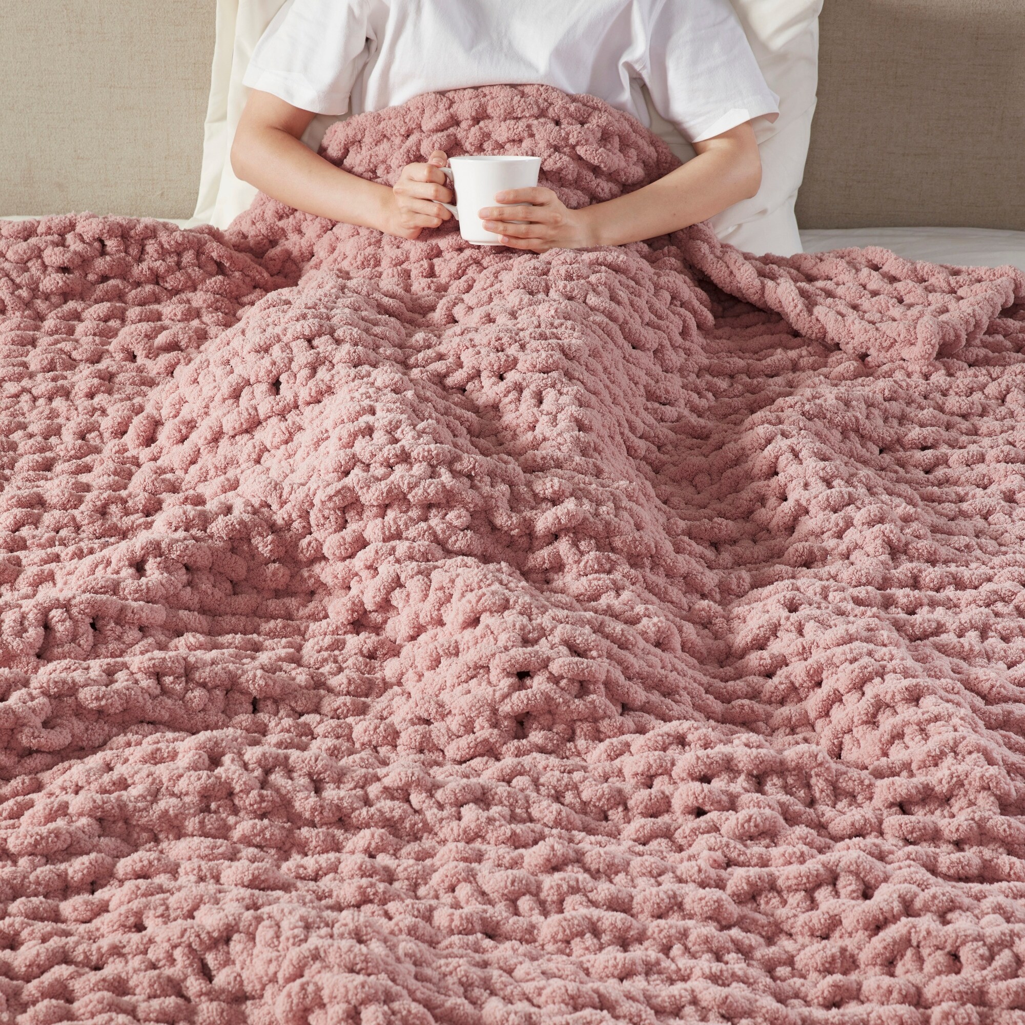Madison Park Chunky Double Knit Handmade Throw Blanket - On Sale - Bed Bath  & Beyond - 25768456