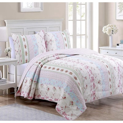 The Gray Barn Fri Tex Patchwork 3-piece Quilt Set