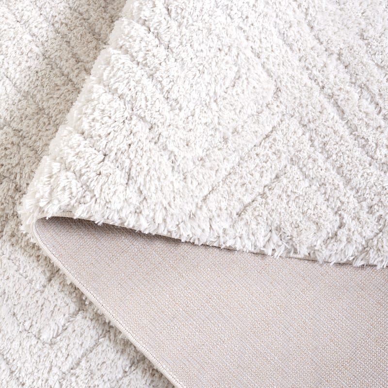 SAFAVIEH Tahoe Shag Nieki Geometric 1.2-inch Thick Rug