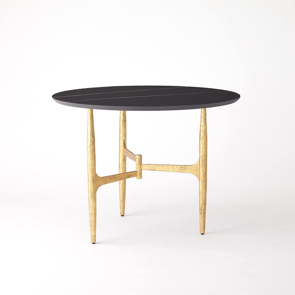 Radius Round Table