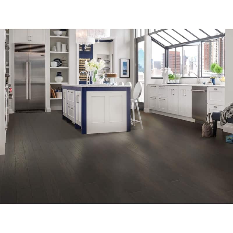 Shaw Albright Oak 5" Wide Smooth Engineered Red Oak Hardwood Flooring