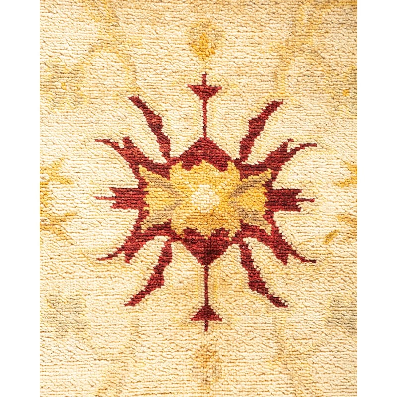 Overton Hand Knotted Wool Contemporary Floral Yellow Area Rug - 6' x 9'