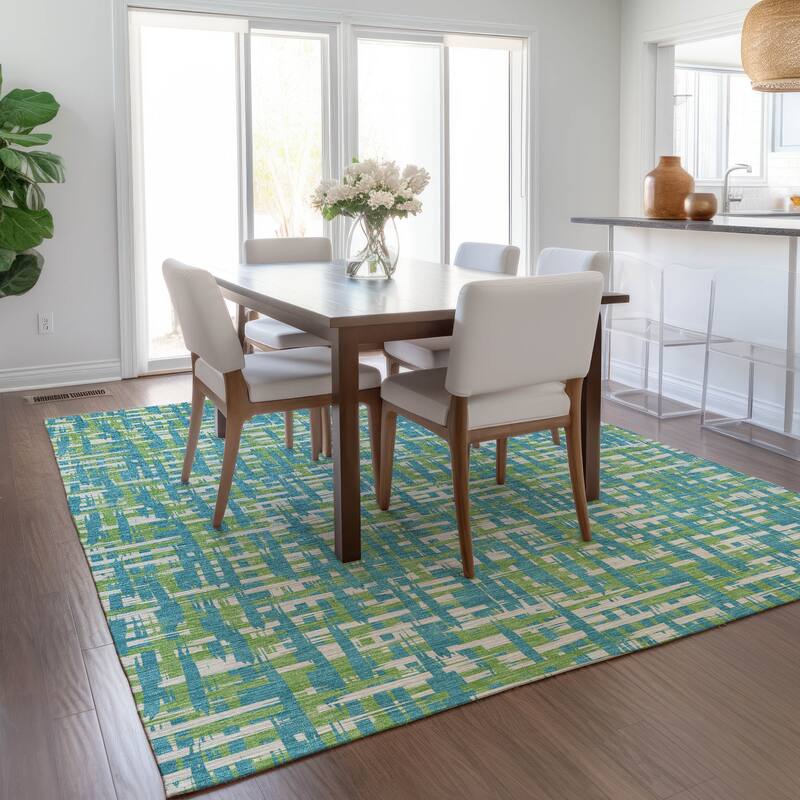 Machine Washable Indoor/ Outdoor Modern Crosshatch Chantille Rug