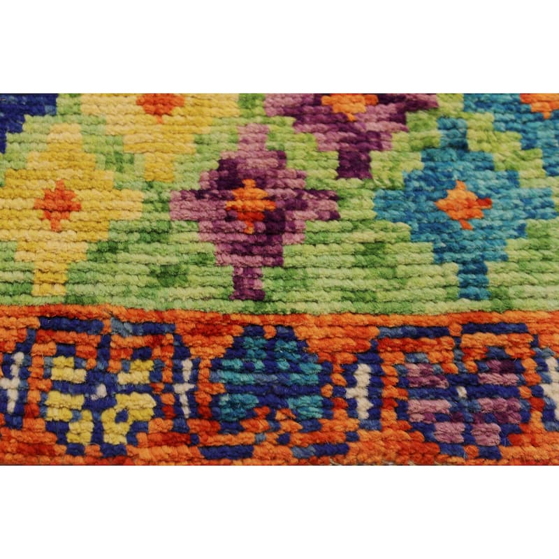 Eclectic Balochi Vargas Green/Orange Hand Knotted Wool Rug - 4'9'' x 6'6''