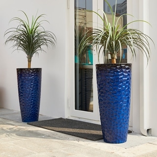 Glitzhome 31"H Set of 2 Oversized Eco-Friendly PP and Stone Honeycomb Textured Red Tall Plastic Planter