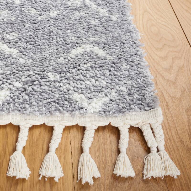 SAFAVIEH Berber Fringe Dashurije Leatha Trellis Rug - 6'7" Square - Light Grey/Ivory