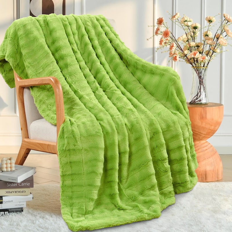 Derby Double Sided Fauxfur Throw