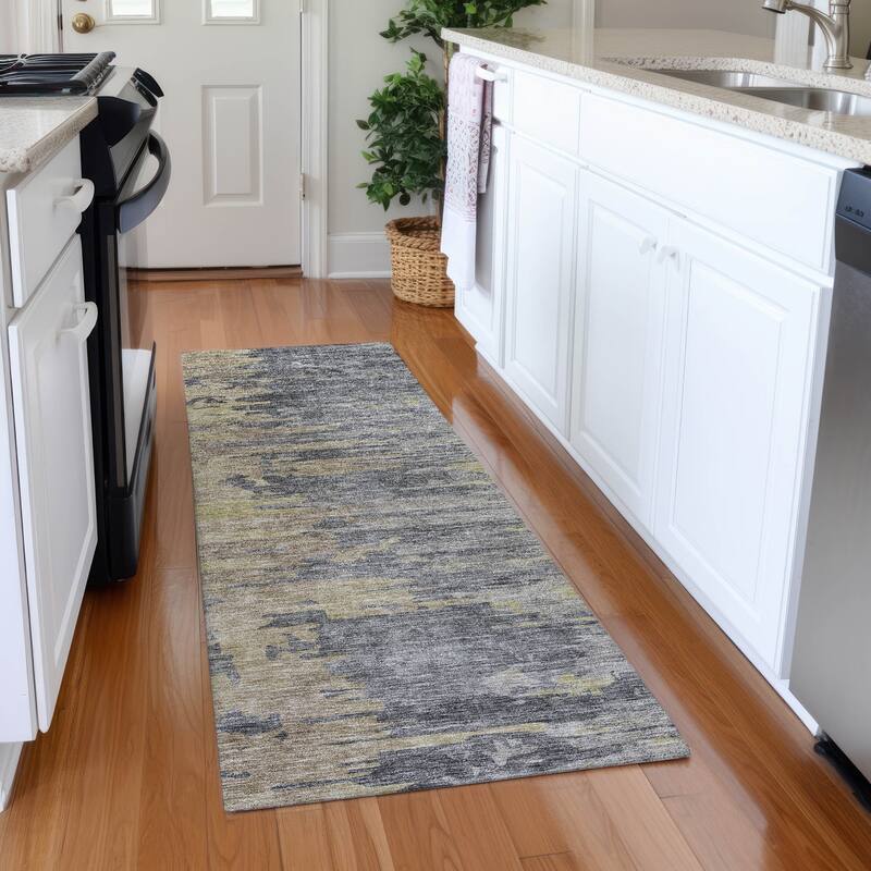 Machine Washable Indoor/ Outdoor Chantille Modern Ombre Rug - Pewter - 2'3" x 7'6"
