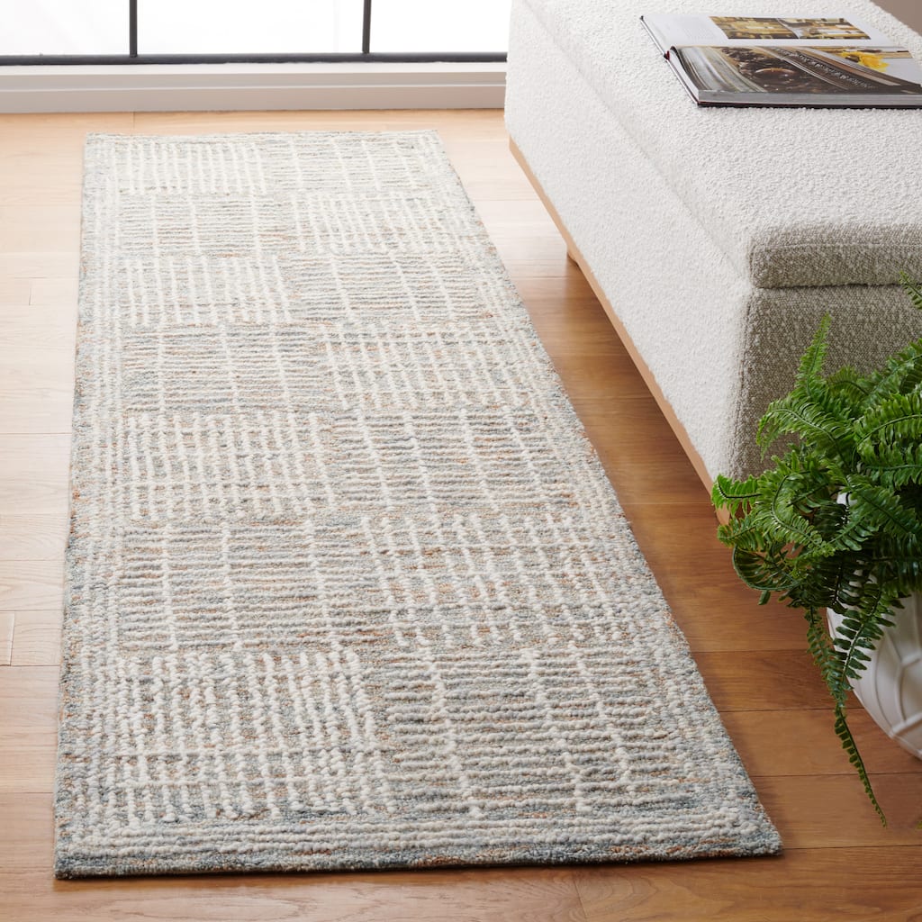 SAFAVIEH Handmade Abstract Anoek Checkered Wool Rug