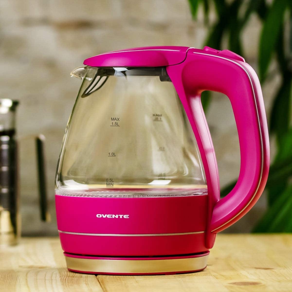 https://ak1.ostkcdn.com/images/products/is/images/direct/f86da78d934ef269fad00304b4511841b9e25b10/Ovente-Portable-Electric-Glass-Kettle-1.5-Liter-with-Blue-LED-Light-and-Stainless-Steel-Base%2C-Pink-KG83F.jpg