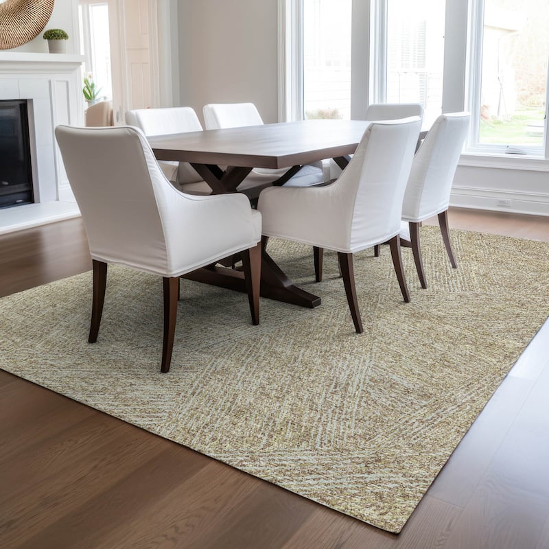 Machine Washable Indoor/ Outdoor Solid Geo Chantille Rug