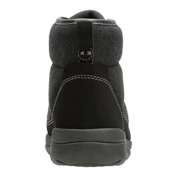 cabrini cove clarks