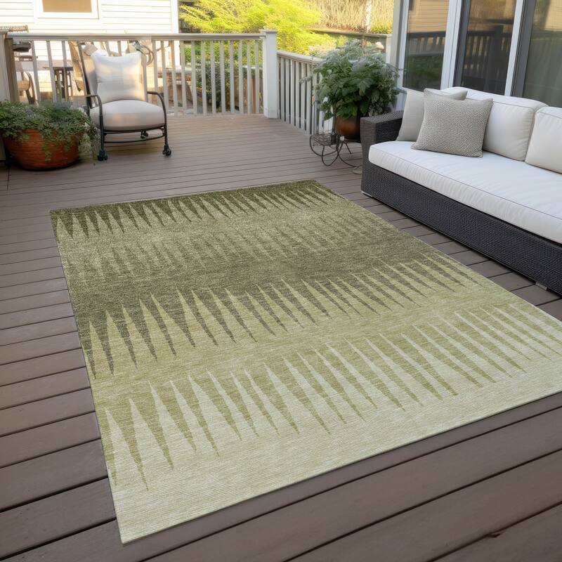 Machine Washable Indoor/ Outdoor Chantille Contemporary Ombre Rug - Green - 8' x 10'