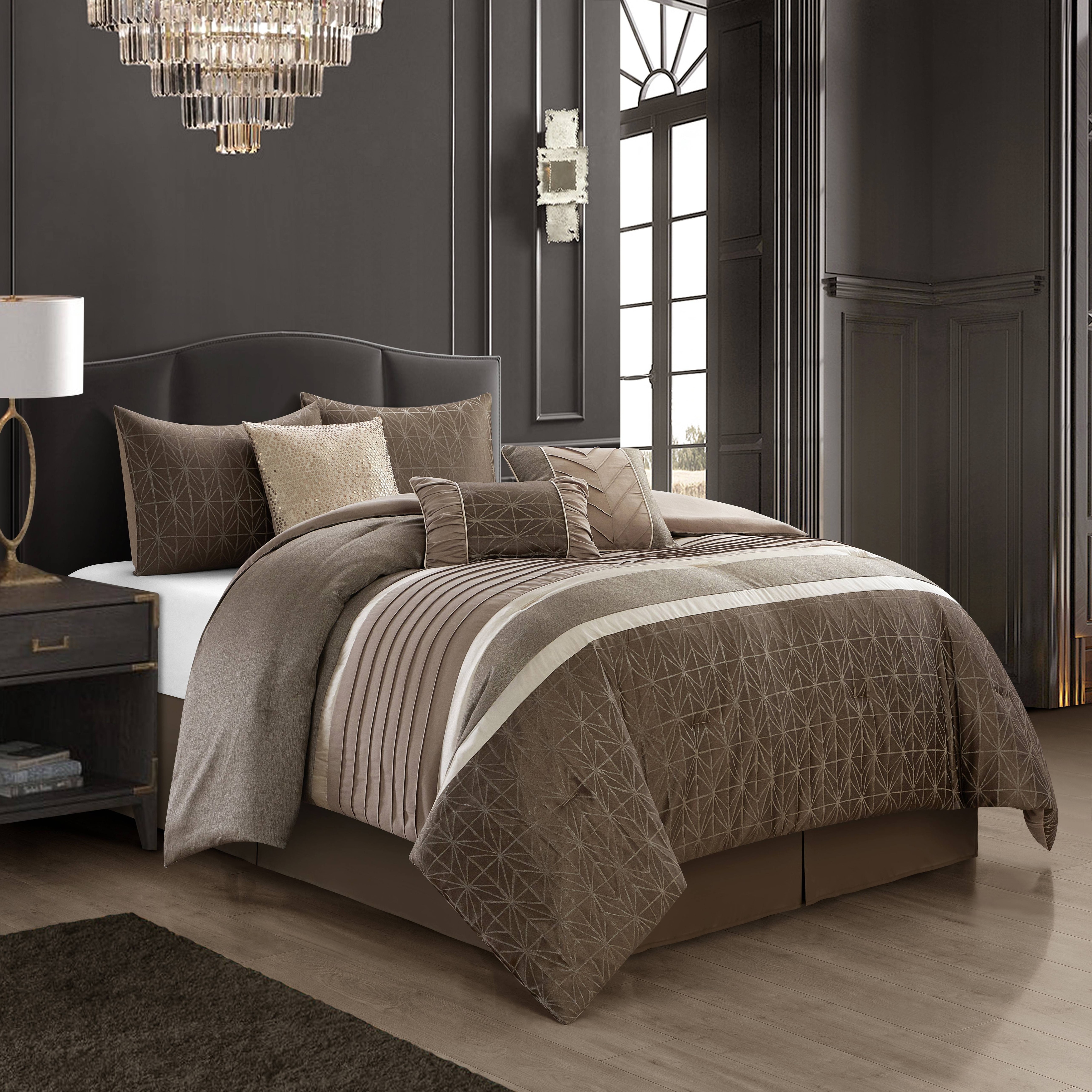Nanshing Bryan 7 Piece Geometric Comforter Set