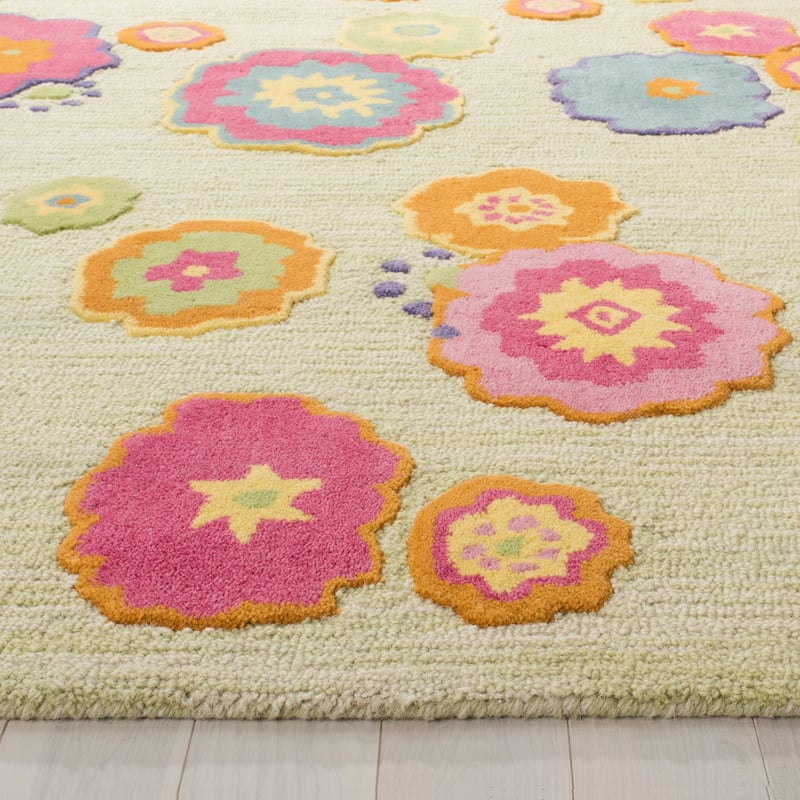 SAFAVIEH Handmade Kids Caitlynn Wool Rug