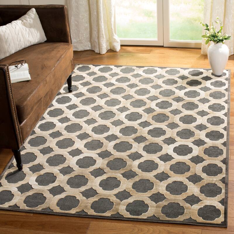 Martha Stewart by SAFAVIEH Masouma Viscose Rug