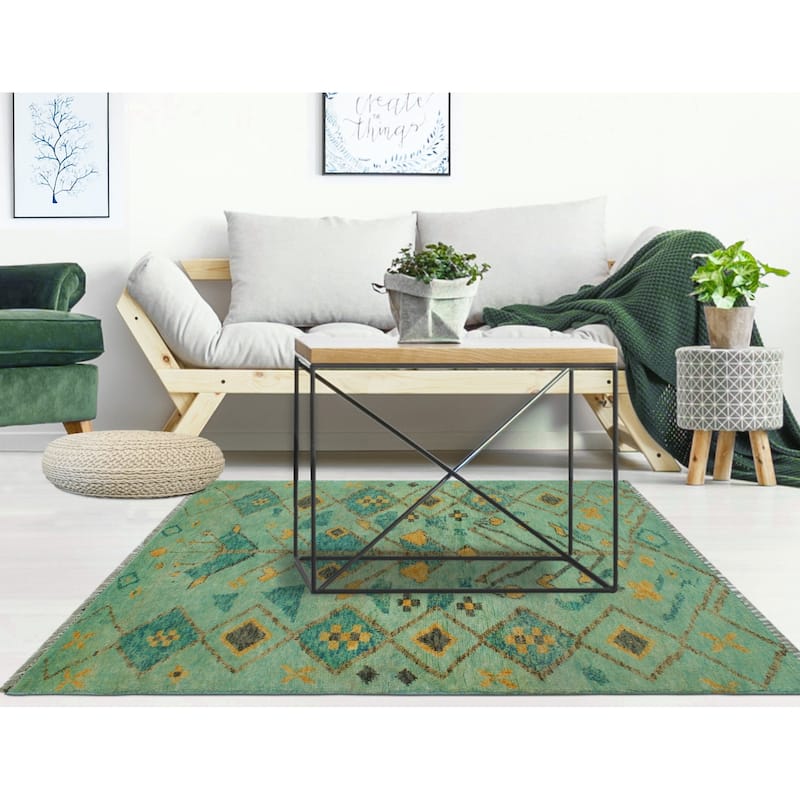 Balochi Aescby Lt. Green/Gold Rug - 3'1" x 4'11"