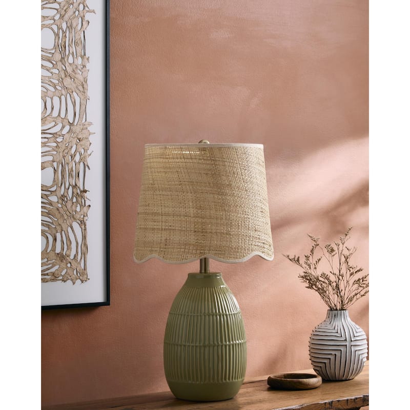 Livabliss Soleny Traditional Accent Table Lamp - Green