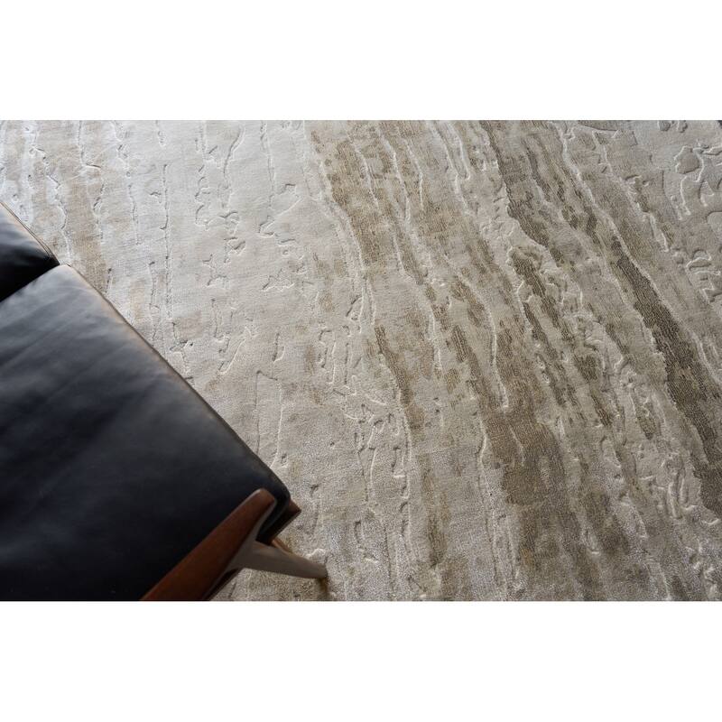 Travertine Beige Wool/Bamboo Silk handloomed Area Rug