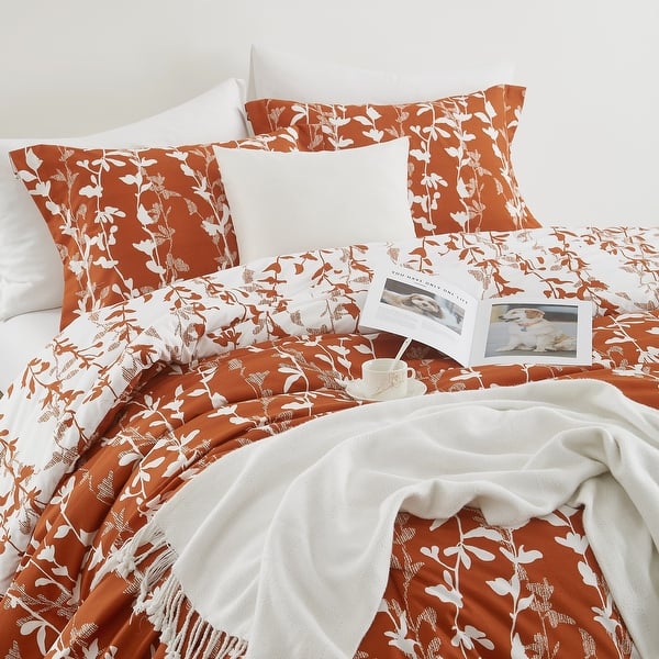 Nanshing Juniper 2-3 Piece Floral Comforter Set - Terracotta - Queen