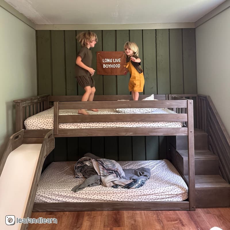 Max and Lily Classic Low Bunk with Stairs and Easy Slide
