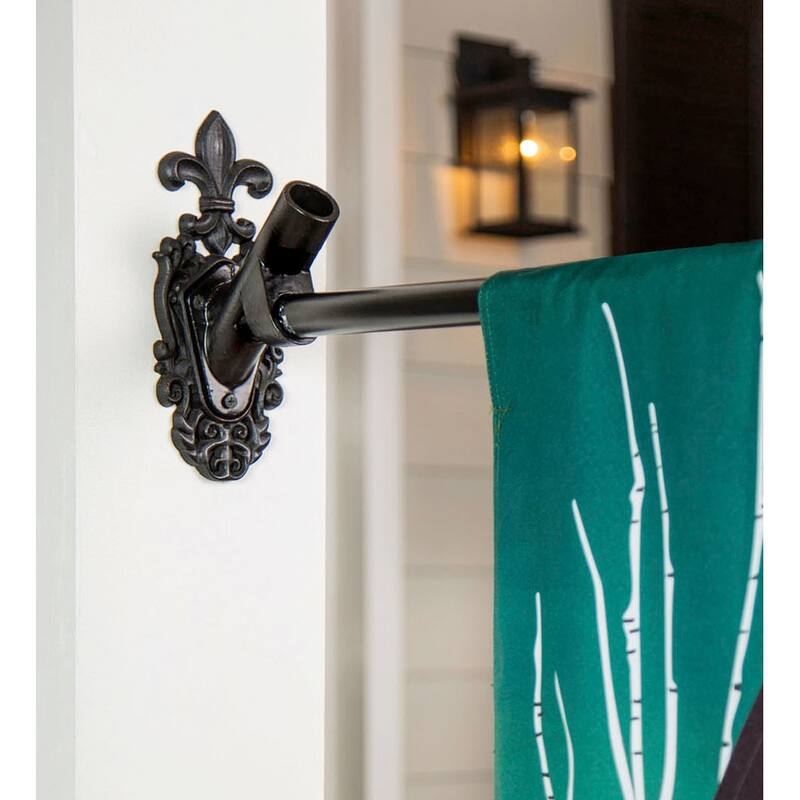 Fleur de Lis Mounting Plate