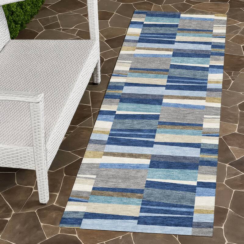 Machine Washable Indoor/ Outdoor Modern Antonito Chantille Rug - Navy - 2'3" x 7'6"