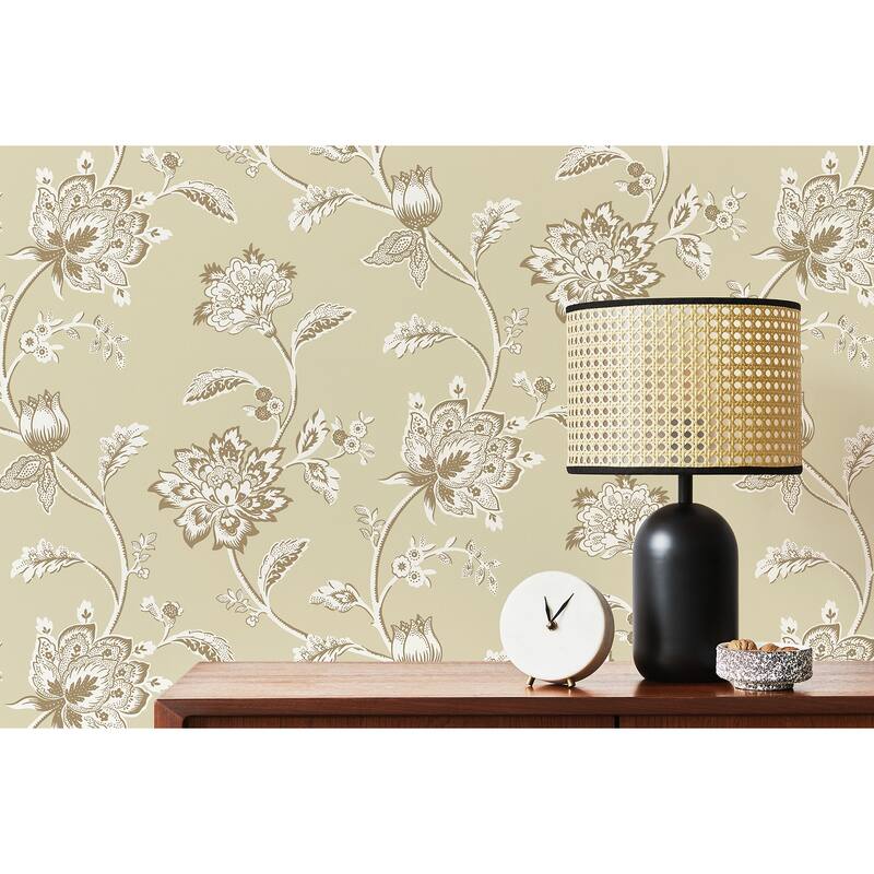 Fine Decor Juliette Light Yellow Jacobean Wallpaper