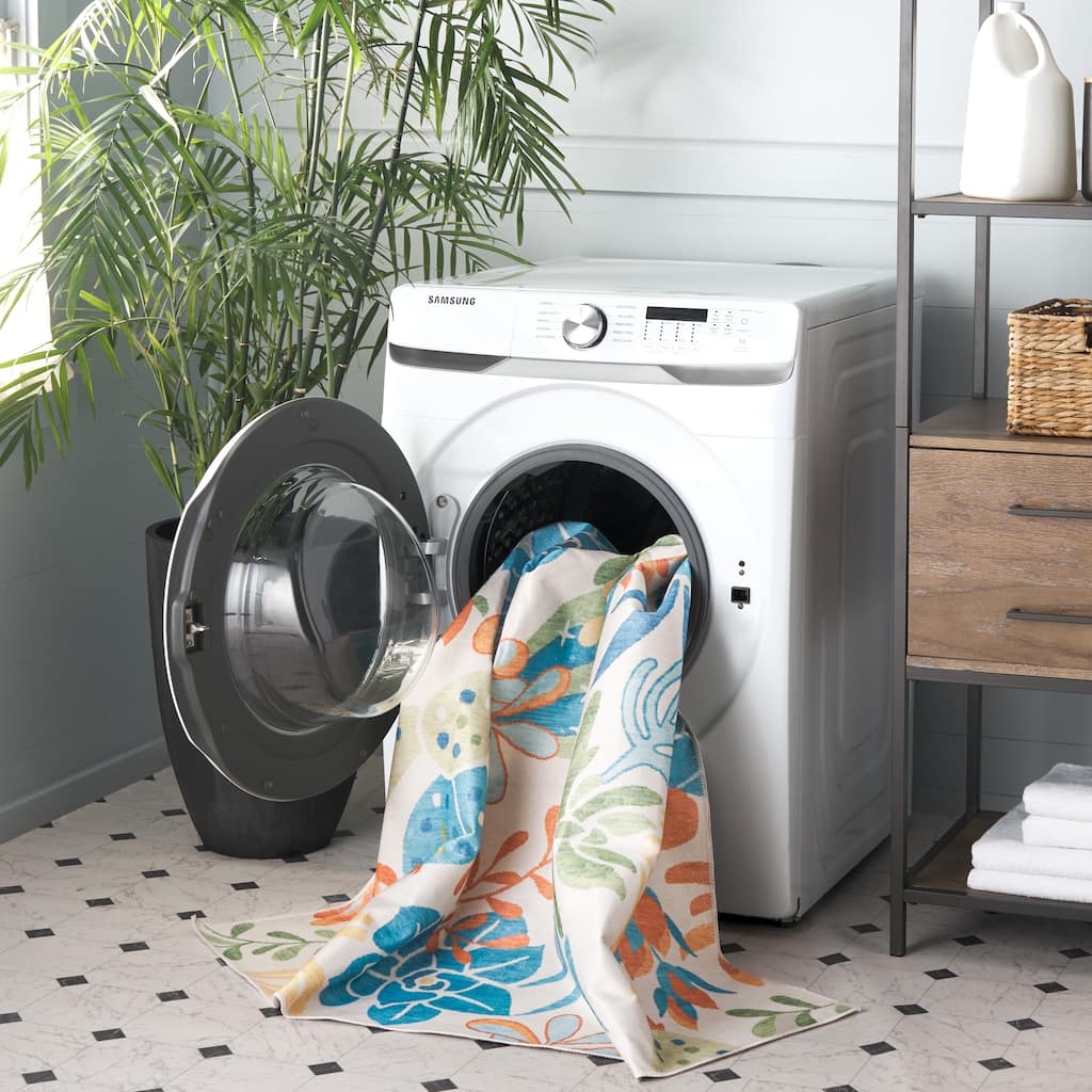 SAFAVIEH Malibu Gulbahar Machine Washable Slip Resistant Rug