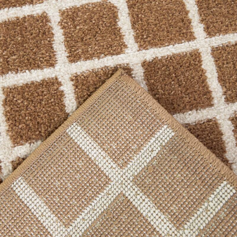 Davey Classic Geometric Area Rug
