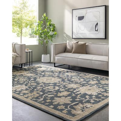 Livabliss Caesar Transitional Paisley Area Rug