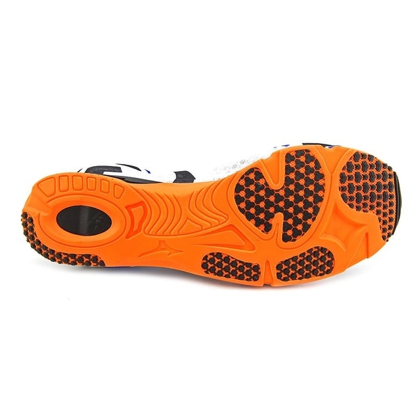 mizuno men's wave universe 5 running shoe