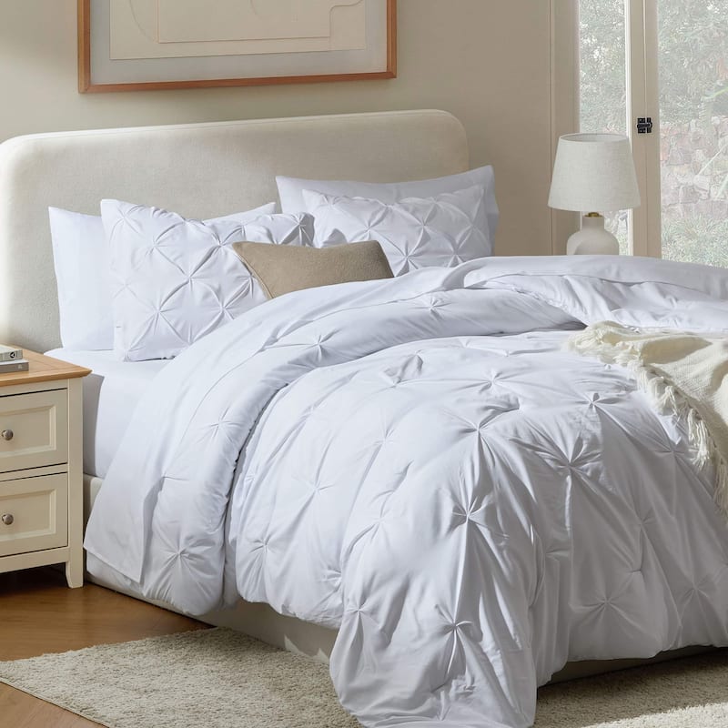 Nestl Pinch Pleate Comforter Set Bed in a Bag with Cooling Pillow - California King - Dusty Purple/California King