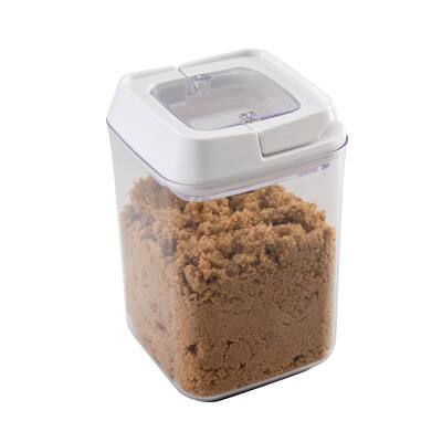 Kitchen Details .9L Airtight Stackable Container - 4.1"x 4.1"x 5.8"