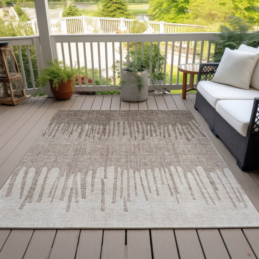 Machine Washable Indoor/Outdoor Modern Ombre Chantille Rug
