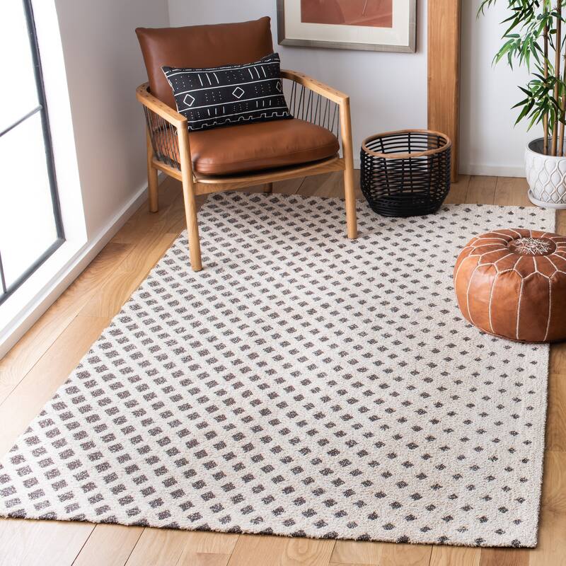 SAFAVIEH Hand-Woven Classic Vintage Djuana Modern Cotton Rug - 3' x 5' - Natural/Ivory