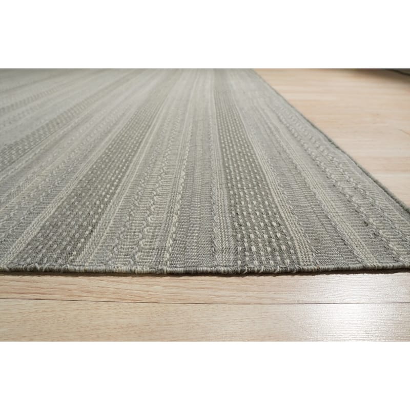 Hand-Knotted Wool Ingrain Design Rug, 6' x 9', Grey Area Rug, Luxurious Handcrafted Texture for Contemporary Interiors - L