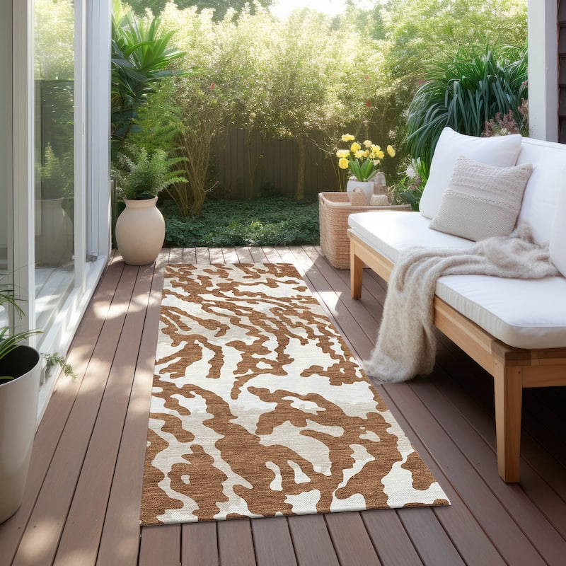 Machine Washable Indoor/ Outdoor Chantille Animal Print Abstract Rug - Paprika - 2'3" x 7'6"