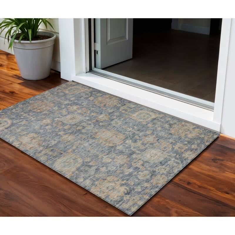 HomeRoots Damask Traditional Rectangle Outdoor Rug - 3' x 5'