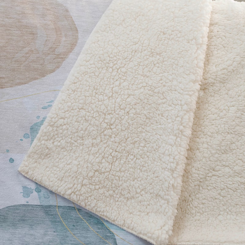 Premium Machine Washable Contemporary Glam Sherpa Throw Blanket