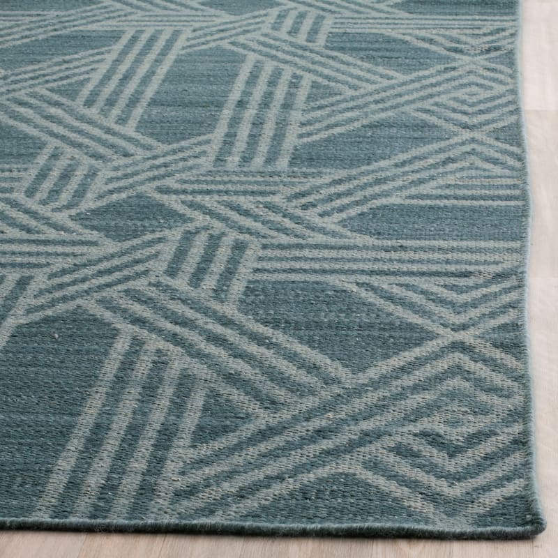 SAFAVIEH Handmade Flatweave Kilim Annliese Wool Rug