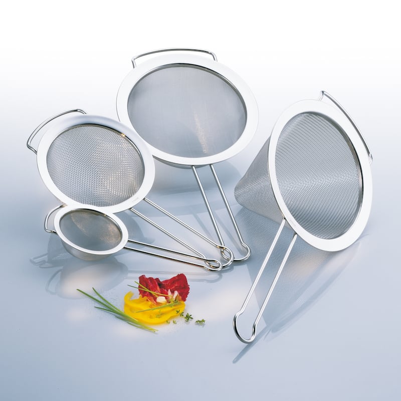 Strainer