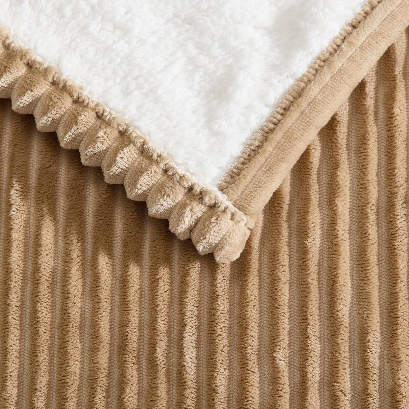 Eddie Bauer Solid Plush Heated Throw Blanket